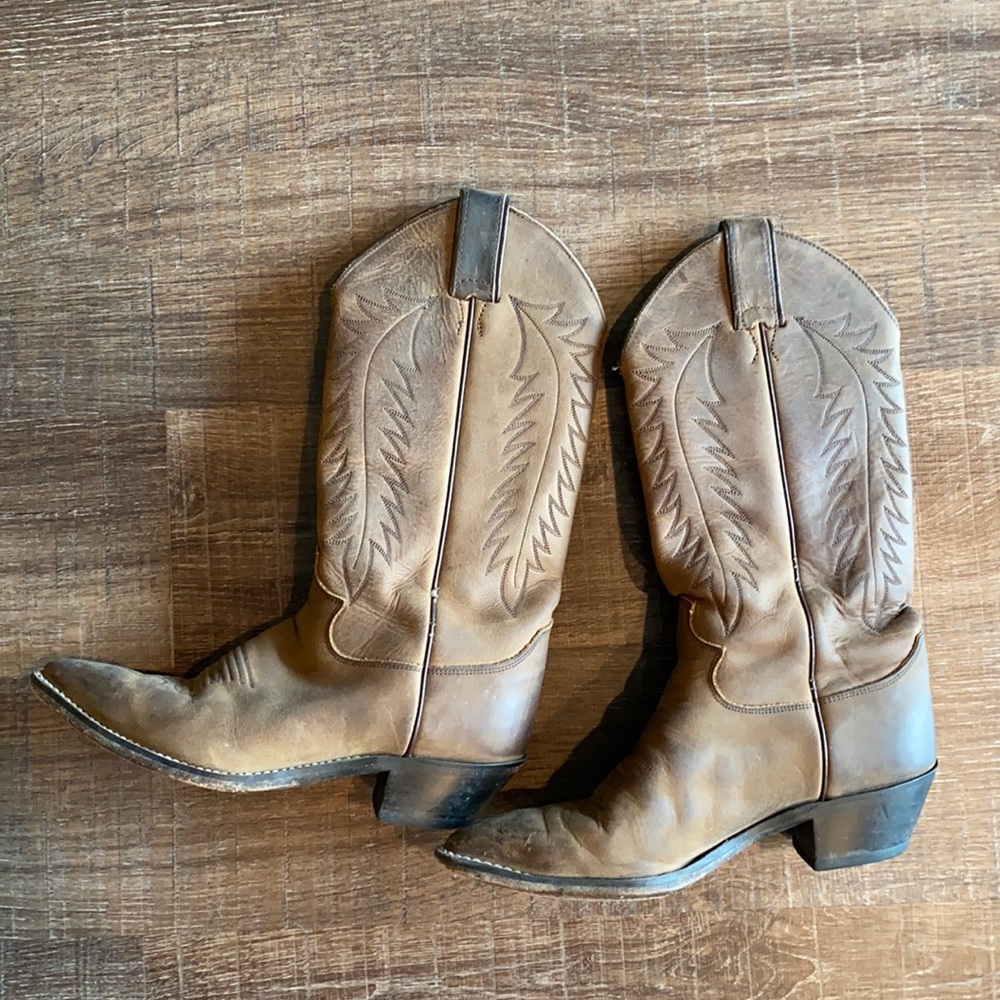 SOLD Leather cowboy boots